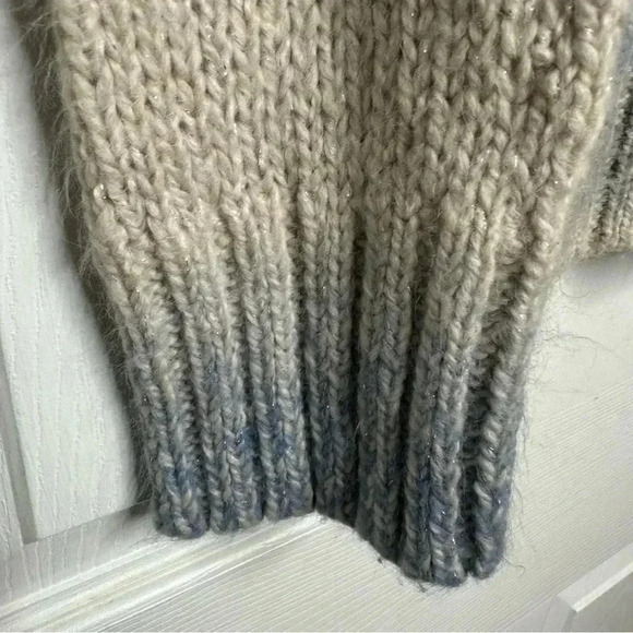 Le  Chateau Cowl Neck Cable Knit Sweater White/Blue/Grey Size Medium - Picture 5 of 16